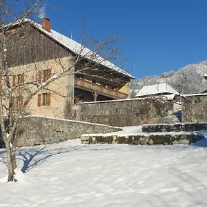  Hébergement de vacances La Belle Des Praz